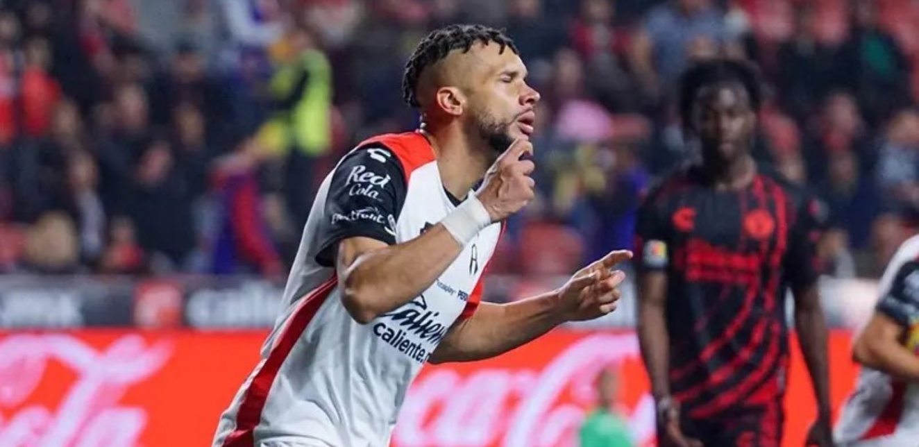 El golazo de 'escorpión' que inició la remontada de Atlas