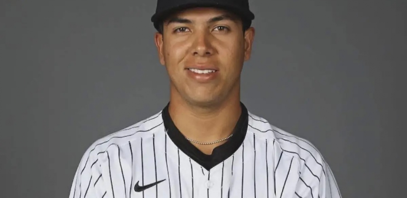 Dylan Jasso se viste Yankee en el Spring Training con el primer equipo